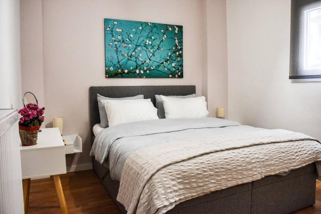 Newly Renovated-City Center Apartment Athene Buitenkant foto